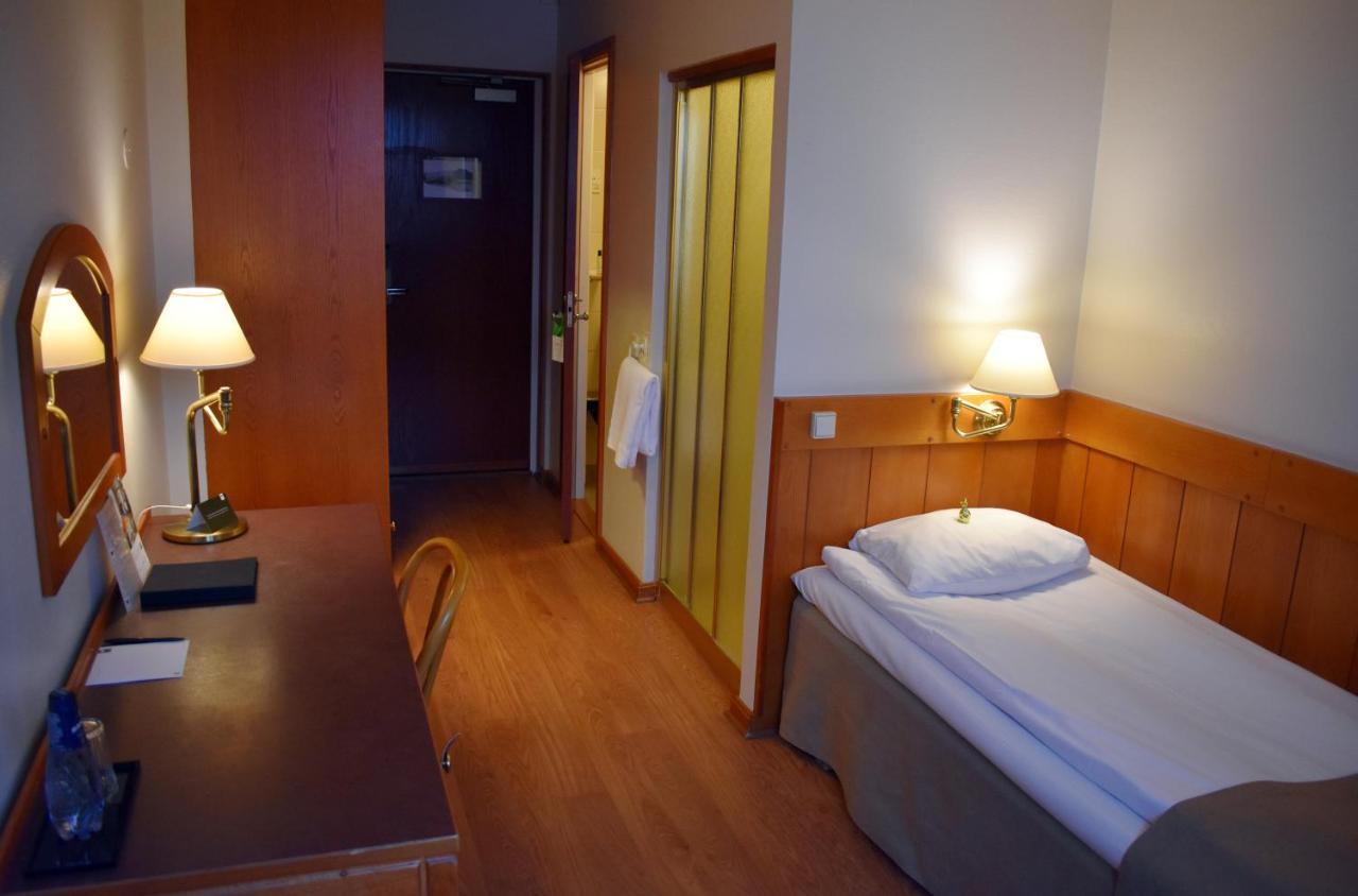 First Hotel 3*